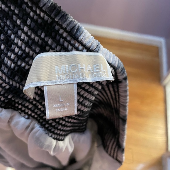 Michael Kors Maxi Dress - Picture 4 of 6